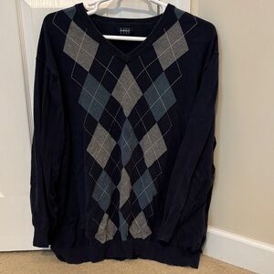 Harbor Bay V-Neck Sweater - Navy and Gray Argyle